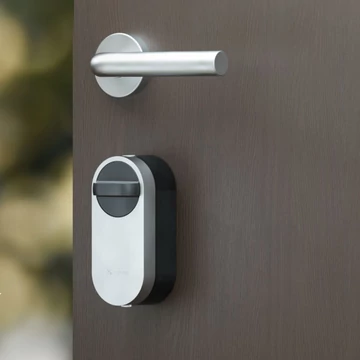 EZVIZ CS-DL01S/DL01CP/A3-BK Vezetéknélküli zár + kezelő + Riasztó hub EZVIZ CS-DL01S/DL01CP/A3-BK Vezetéknélküli zár + kezelő + Riasztó hub